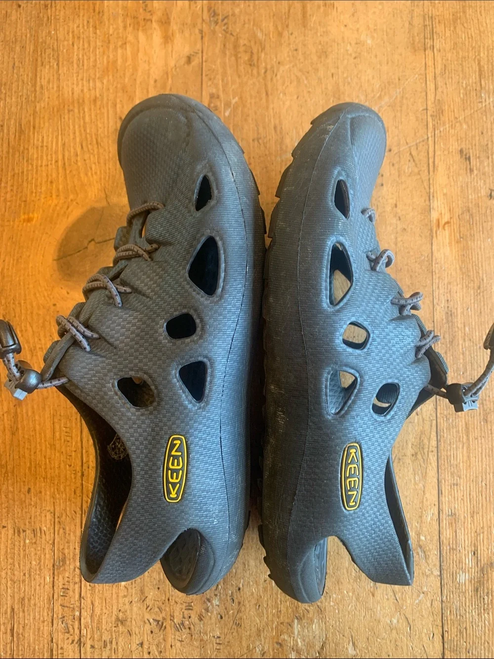 KEEN Kids Black Closed-Toe Water Shoes